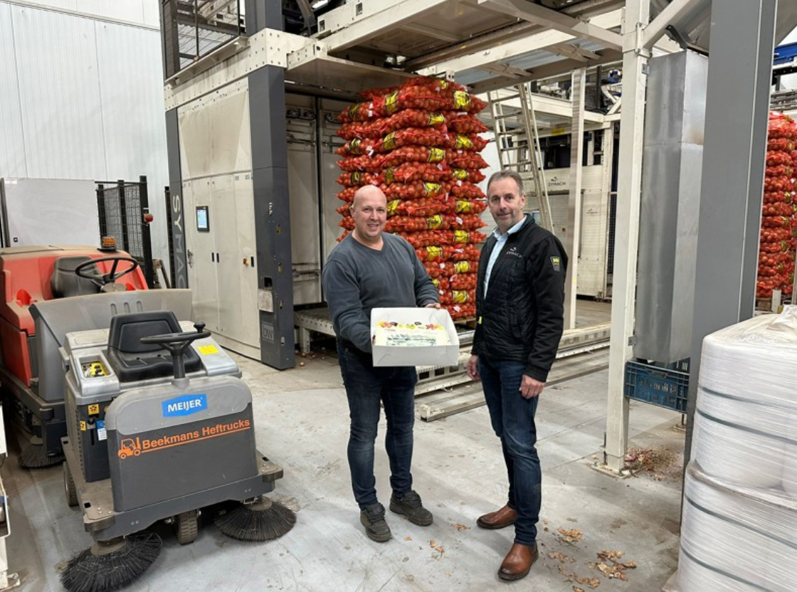 20 Million Bags of Onions with Symach Palletizers